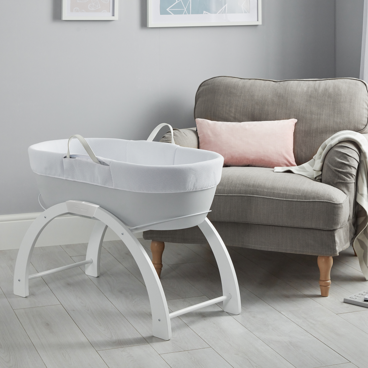 Shnuggle moses basket mothercare sale